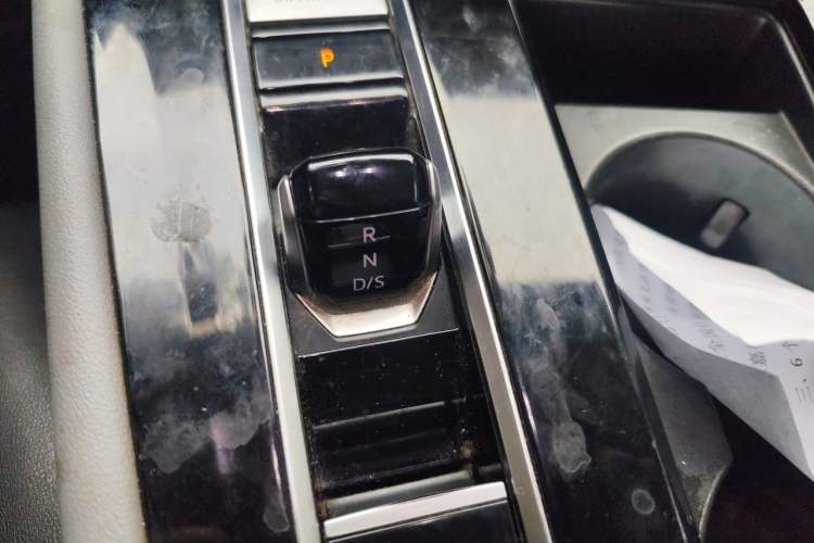 Used Volkswagen Teramont X 2021 380TSI Four-Wheel Drive Luxury Edition Gear Lever