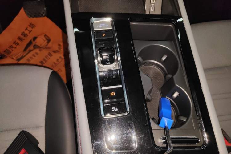 Used Volkswagen Teramont X 2021 330TSI Two-Wheel-Drive Luxury Edition Gear Lever