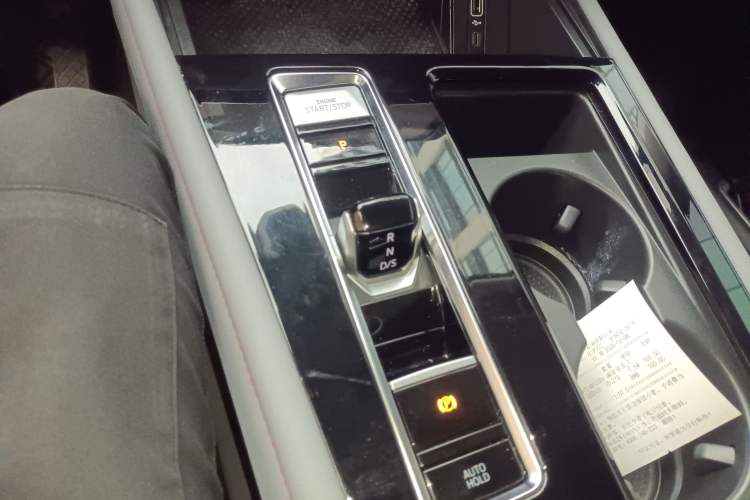 Used Volkswagen Teramont X 2021 330TSI Two-Wheel-Drive Prestige Luxury Edition Gear Lever