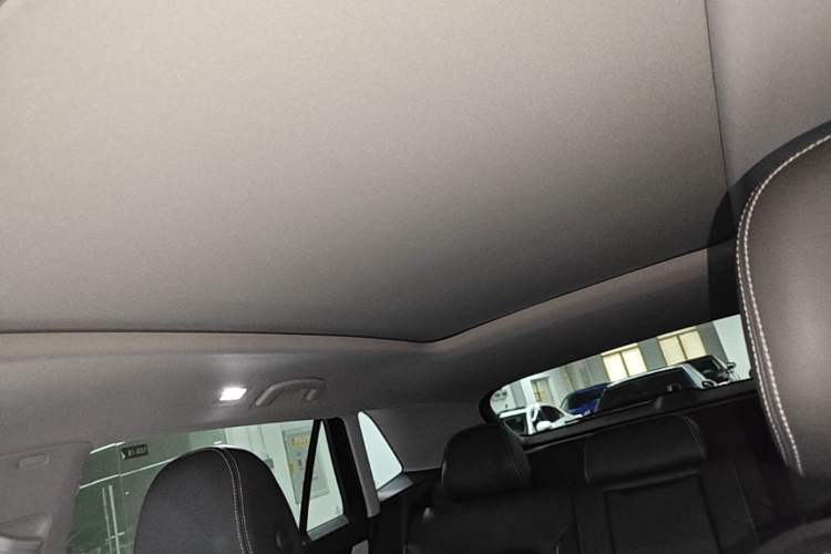 Used Volkswagen Teramont X 2021 330TSI Two-Wheel-Drive Prestige Luxury Edition Headliner