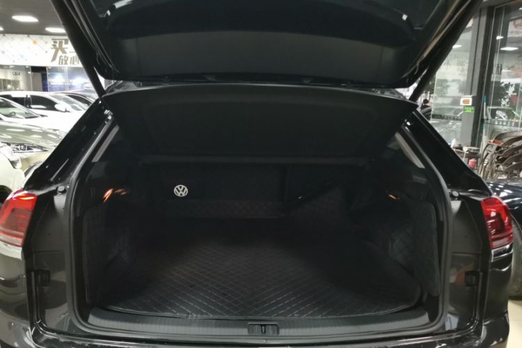 Used Volkswagen Teramont X 2021 380TSI Four-Wheel Drive Luxury Edition Interior 10