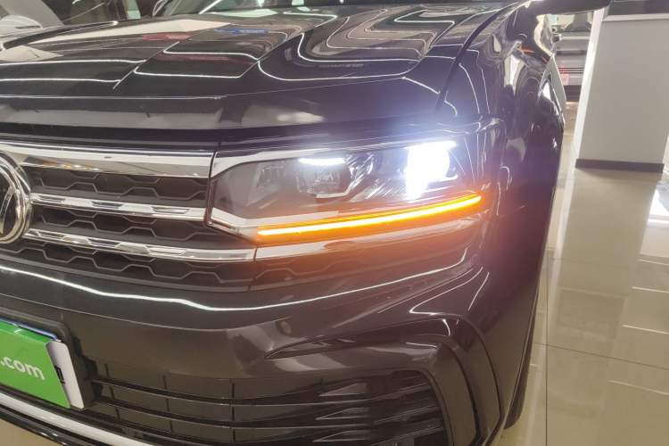 Used Volkswagen Teramont X 2021 330TSI Two-Wheel-Drive Luxury Edition Left Front Headlight