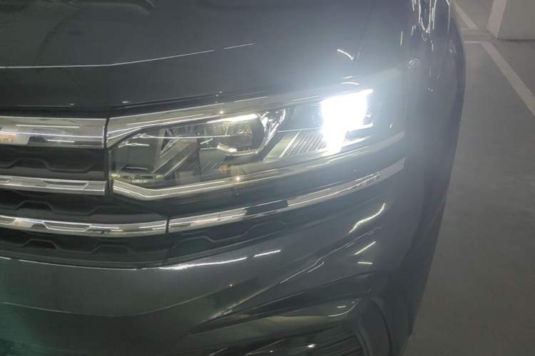 Used Volkswagen Teramont X 2021 330TSI Two-Wheel-Drive Prestige Luxury Edition Left Front Headlight