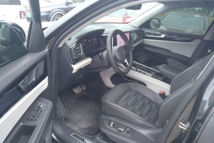 Used Volkswagen Teramont X 2021 380TSI Four-Wheel Drive Prestige Flagship Edition Left Front Seat