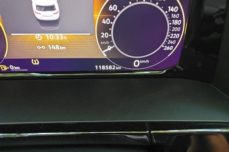 Used Volkswagen Teramont X 2021 330TSI Two-Wheel-Drive Luxury Edition Odometer Close Up