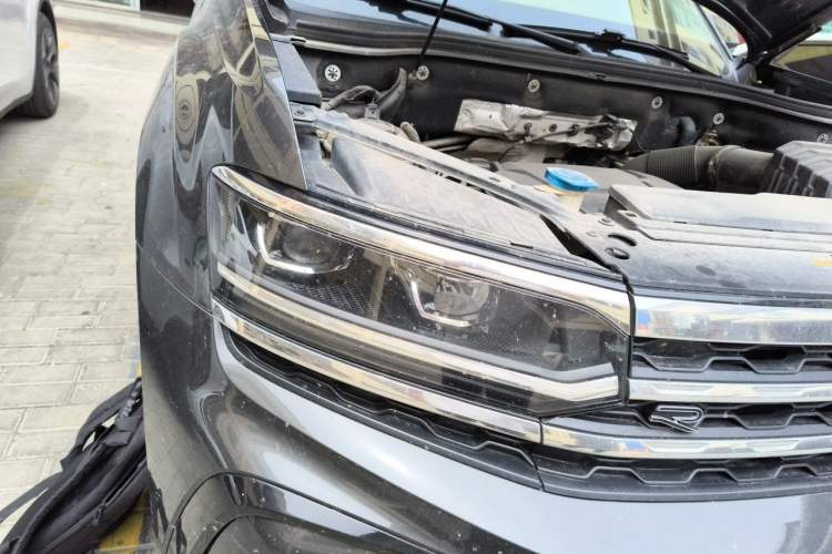 Used Volkswagen Teramont X 2021 380TSI Four-Wheel Drive Luxury Edition Right Front Headlight