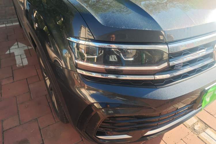 Used Volkswagen Teramont X 2021 380TSI Four-Wheel Drive Prestige Luxury Edition Right Front Headlight