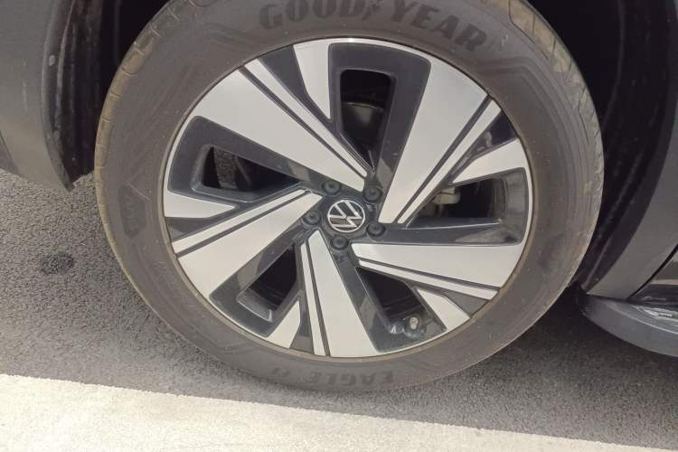 Used Volkswagen Teramont X 2021 330TSI Two-Wheel-Drive Prestige Luxury Edition Right Rear Wheel Hub