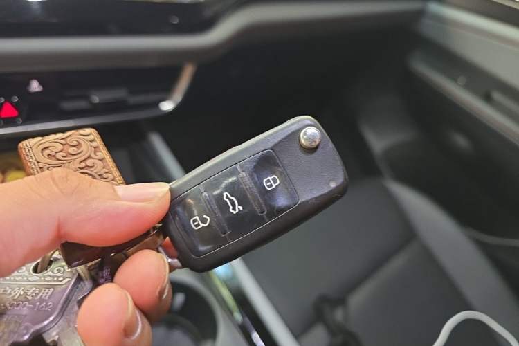 Used Volkswagen Teramont X 2021 330TSI Two-Wheel-Drive Luxury Edition Vehicle Key