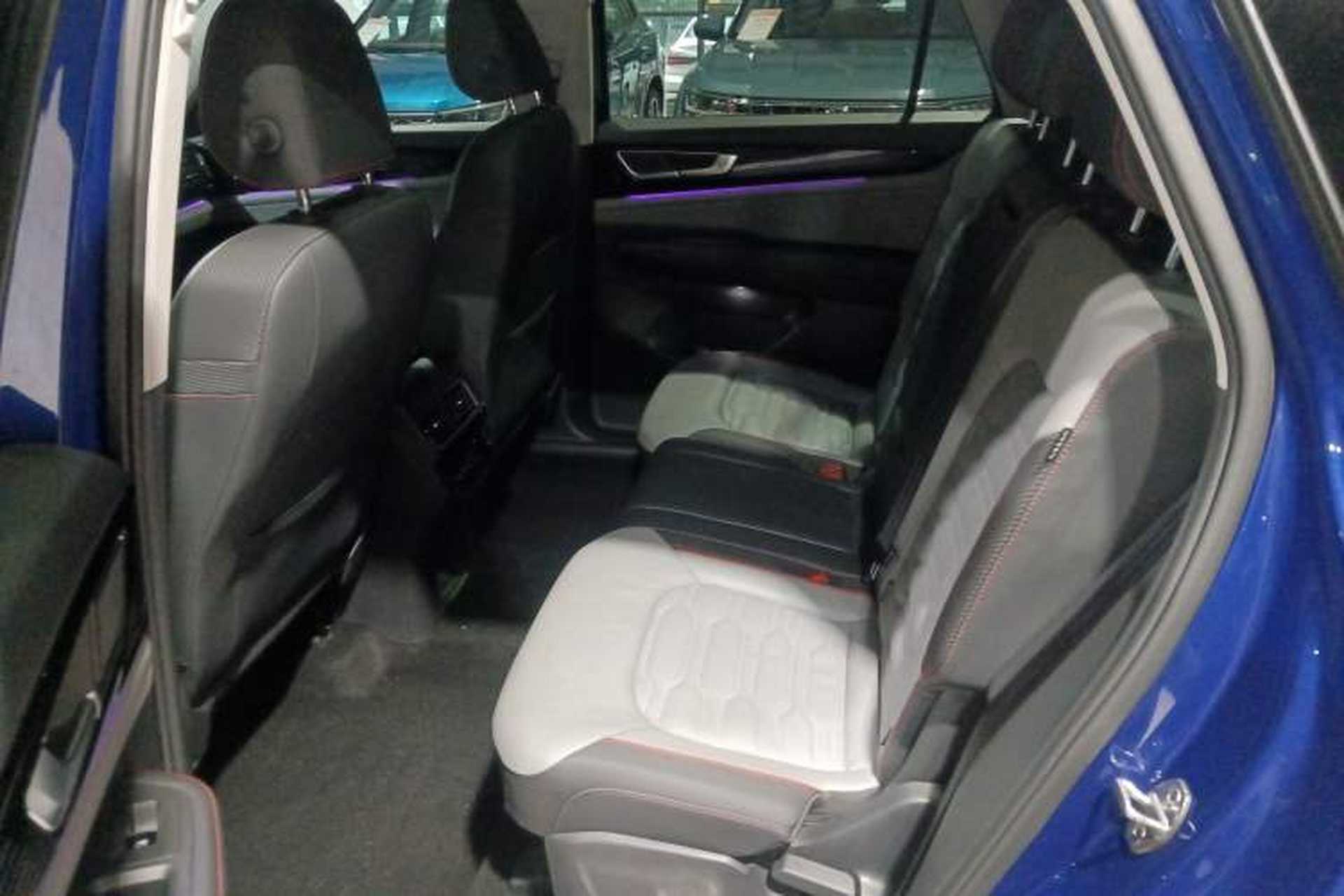 Used Volkswagen Teramont X 2021 380TSI Four-Wheel Drive Prestige Luxury Edition Left Rear Seat
