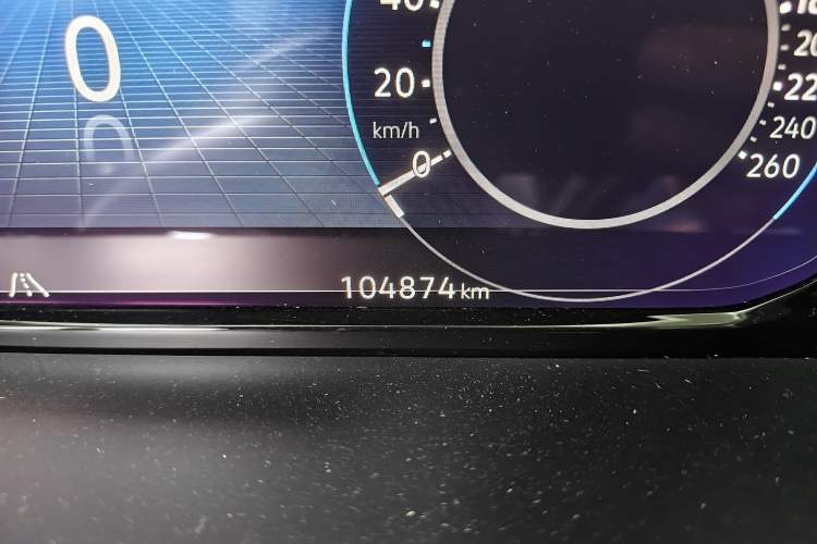 Used Volkswagen Teramont X 2021 380TSI Four-Wheel Drive Prestige Luxury Edition Odometer Close Up