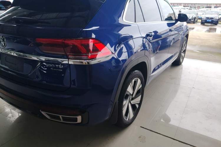 Used Volkswagen Teramont X 2021 380TSI Four-Wheel Drive Prestige Luxury Edition Right Rear Taillight