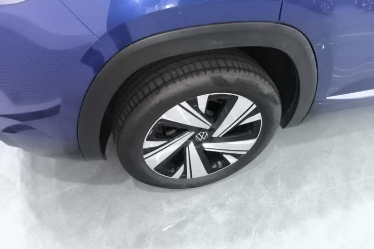 Used Volkswagen Teramont X 2021 380TSI Four-Wheel Drive Prestige Luxury Edition Right Rear Wheel Hub