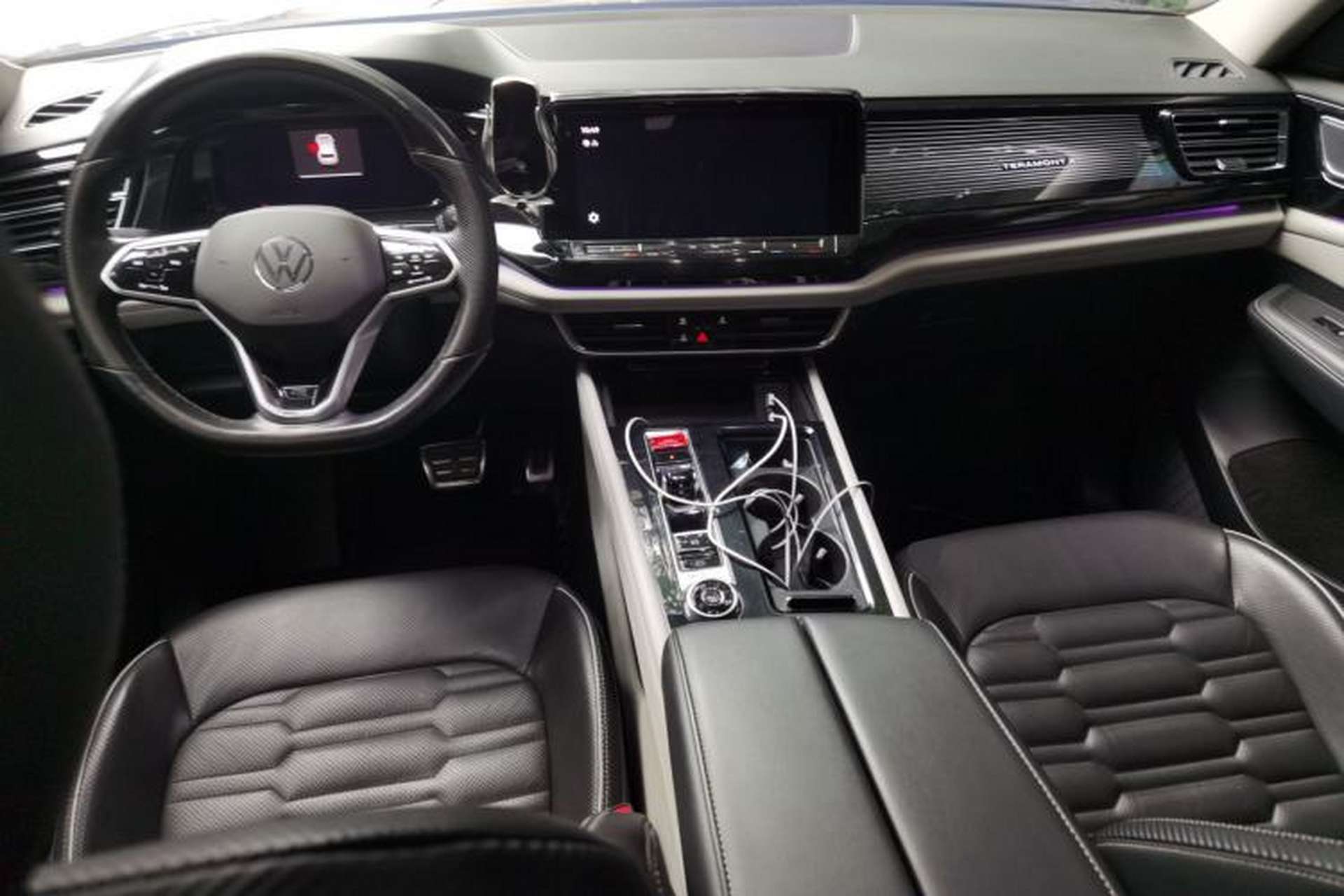 Used Volkswagen Teramont X 2021 380TSI Four-Wheel Drive Prestige Luxury Edition Center Console