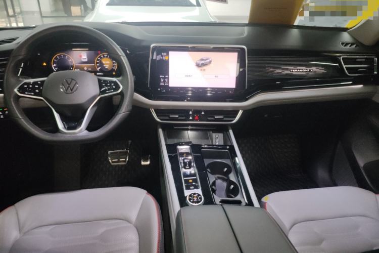 Used Volkswagen Teramont X 2021 380TSI Four-Wheel Drive Prestige Flagship Edition Center Console