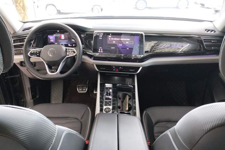 Used Volkswagen Teramont X 2021 380TSI Four-Wheel Drive Prestige Flagship Edition Center Console