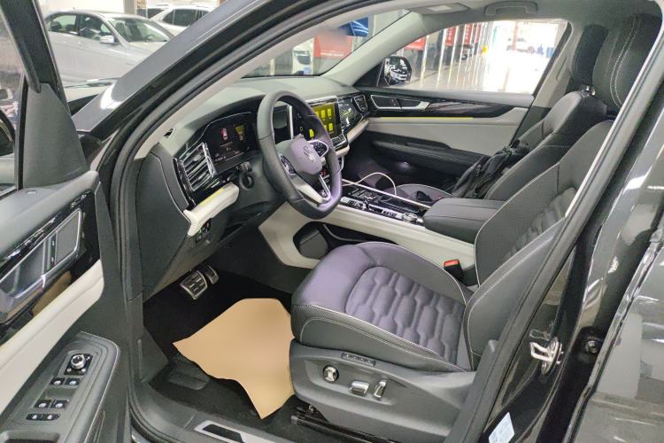 Used Volkswagen Teramont X 2021 530 V6 Four-Wheel Drive Prestige Luxury Edition Driver Seat