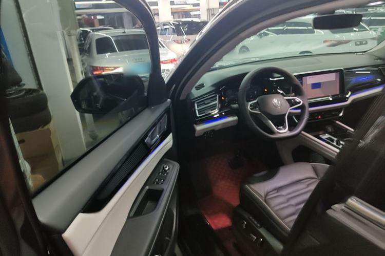 Used Volkswagen Teramont X 2021 330TSI Two-Wheel-Drive Prestige Luxury Edition Driver Seat
