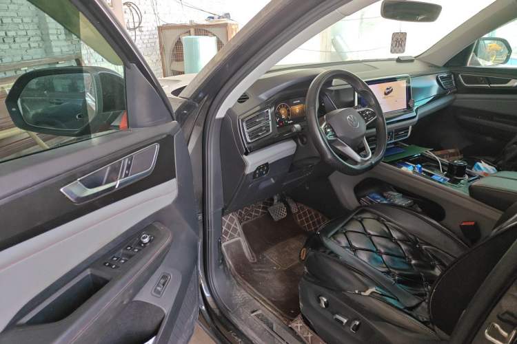 Used Volkswagen Teramont X 2021 330TSI Two-Wheel-Drive Luxury Edition Driver Seat