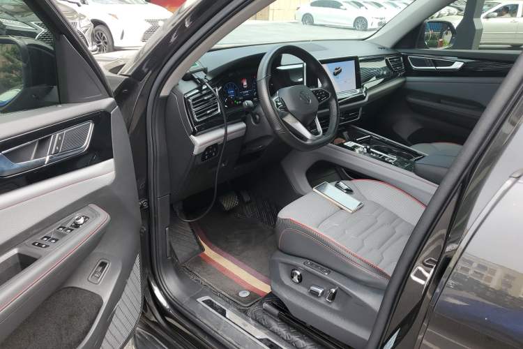Used Volkswagen Teramont X 2021 330TSI Two-Wheel-Drive Prestige Luxury Edition Driver Seat