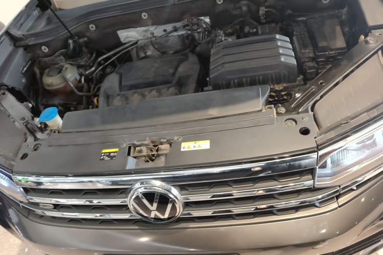 Used Volkswagen Teramont X 2021 330TSI Two-Wheel-Drive Luxury Edition Engine Bay