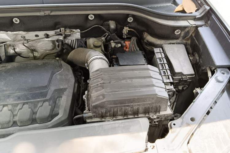 Used Volkswagen Teramont X 2021 380TSI Four-Wheel Drive Luxury Edition Engine Bay Left