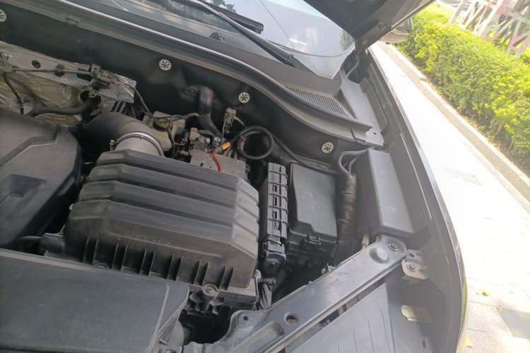 Used Volkswagen Teramont X 2021 380TSI Four-Wheel Drive Prestige Luxury Edition Engine Bay Left