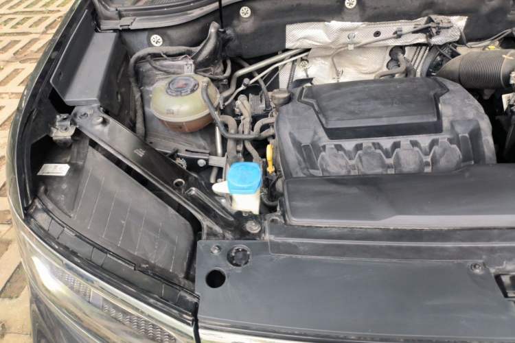 Used Volkswagen Teramont X 2021 380TSI Four-Wheel Drive Luxury Edition Engine Bay Right