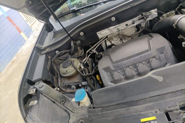 Used Volkswagen Teramont X 2021 380TSI Four-Wheel Drive Prestige Luxury Edition Engine Bay Right