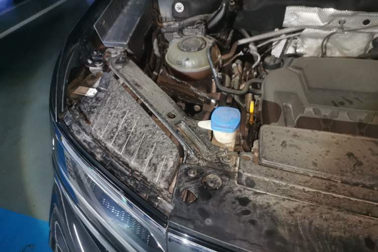 Used Volkswagen Teramont X 2021 380TSI Four-Wheel Drive Prestige Luxury Edition Engine Bay Right