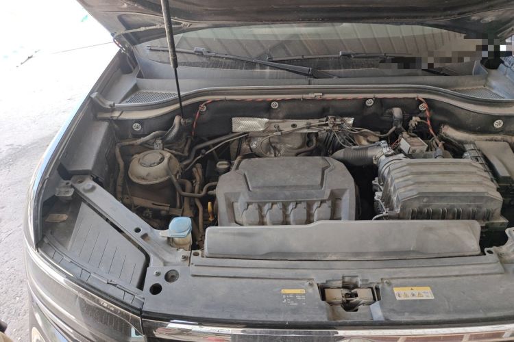 Used Volkswagen Teramont X 2021 330TSI Two-Wheel-Drive Luxury Edition Engine Bay Right