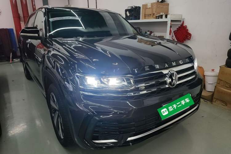 Used Volkswagen Teramont X 2021 330TSI Two-Wheel-Drive Prestige Luxury Edition Front Right 45 Deg