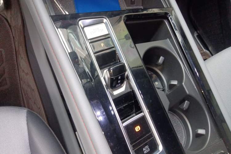 Used Volkswagen Teramont X 2021 380TSI Four-Wheel Drive Luxury Edition Gear Lever