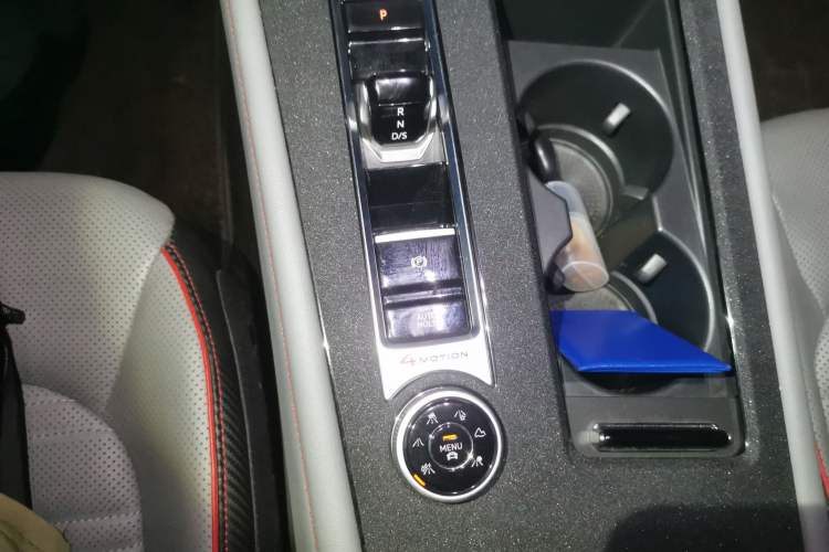 Used Volkswagen Teramont X 2021 380TSI Four-Wheel Drive Prestige Luxury Edition Gear Lever
