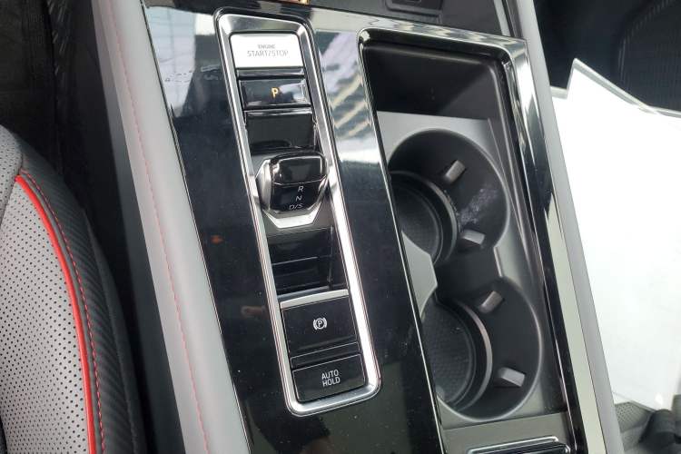 Used Volkswagen Teramont X 2021 330TSI Two-Wheel-Drive Prestige Luxury Edition Gear Lever