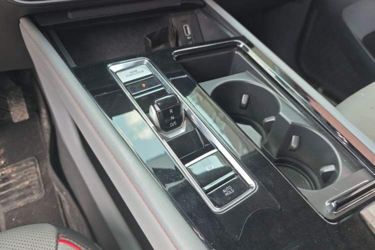 Used Volkswagen Teramont X 2021 330TSI Two-Wheel-Drive Prestige Luxury Edition Gear Lever