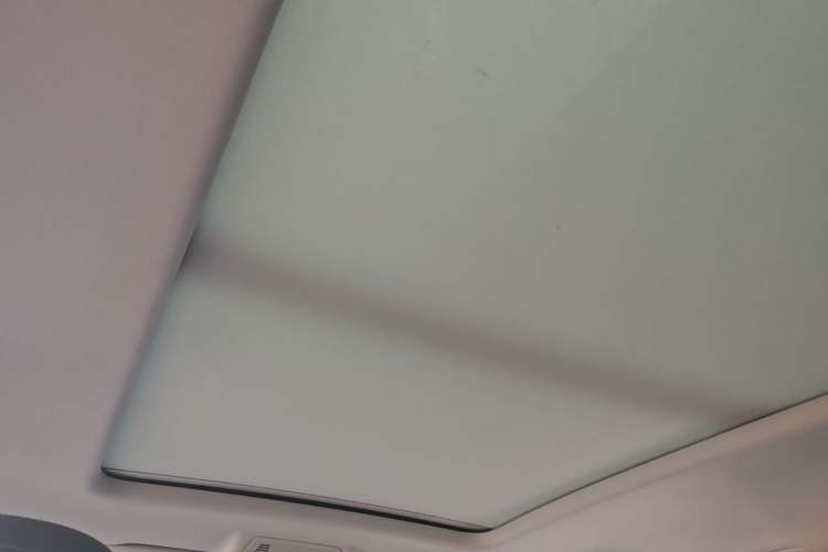 Used Volkswagen Teramont X 2021 330TSI Two-Wheel-Drive Prestige Luxury Edition Headliner