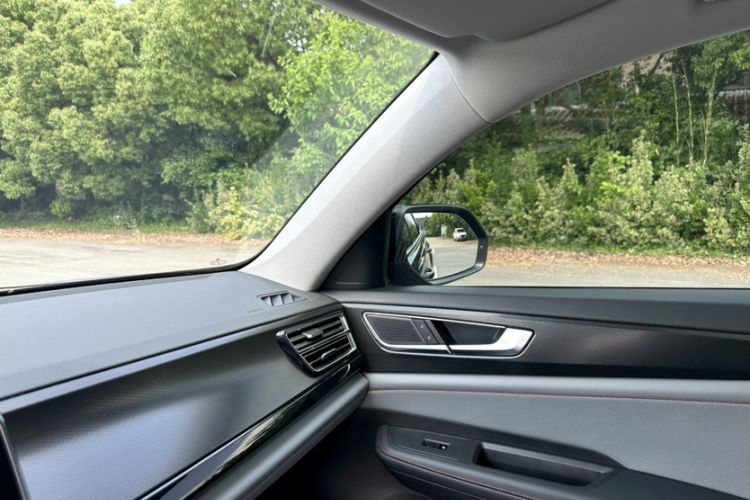 Used Volkswagen Teramont X 2021 330TSI Two-Wheel-Drive Luxury Edition Interior 12