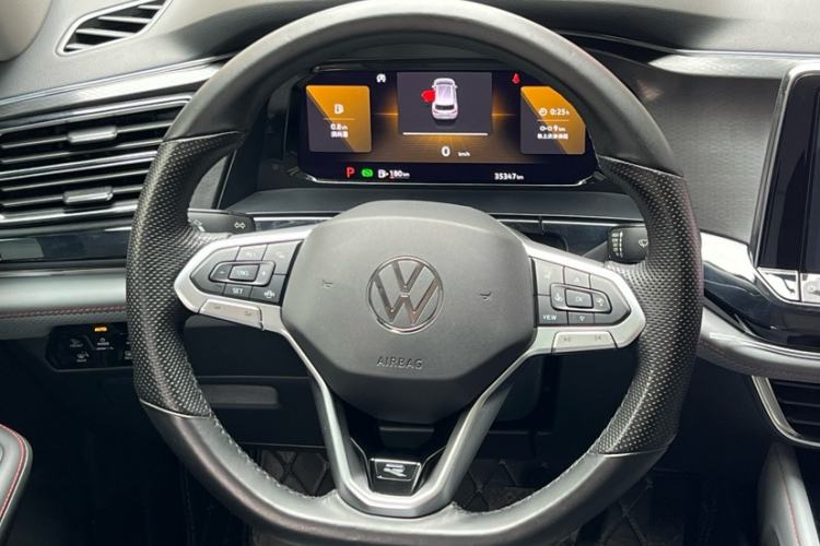 Used Volkswagen Teramont X 2021 330TSI Two-Wheel-Drive Luxury Edition Interior 3