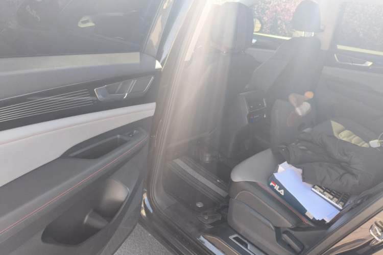 Used Volkswagen Teramont X 2021 330TSI Two-Wheel-Drive Prestige Luxury Edition Interior 4