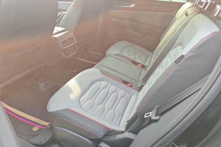 Used Volkswagen Teramont X 2021 380TSI Four-Wheel Drive Prestige Luxury Edition Interior 4