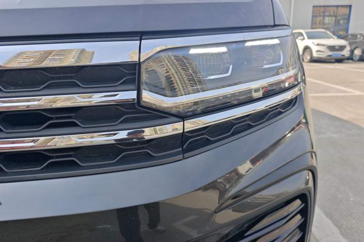 Used Volkswagen Teramont X 2021 330TSI Two-Wheel-Drive Prestige Luxury Edition Left Front Headlight