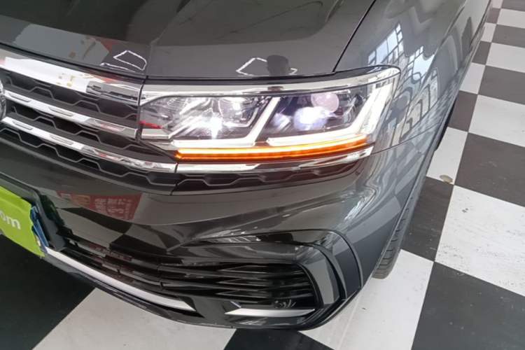 Used Volkswagen Teramont X 2021 380TSI Four-Wheel Drive Prestige Flagship Edition Left Front Headlight