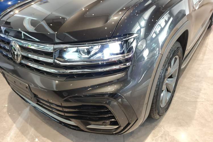 Used Volkswagen Teramont X 2021 330TSI Two-Wheel-Drive Luxury Edition Left Front Headlight