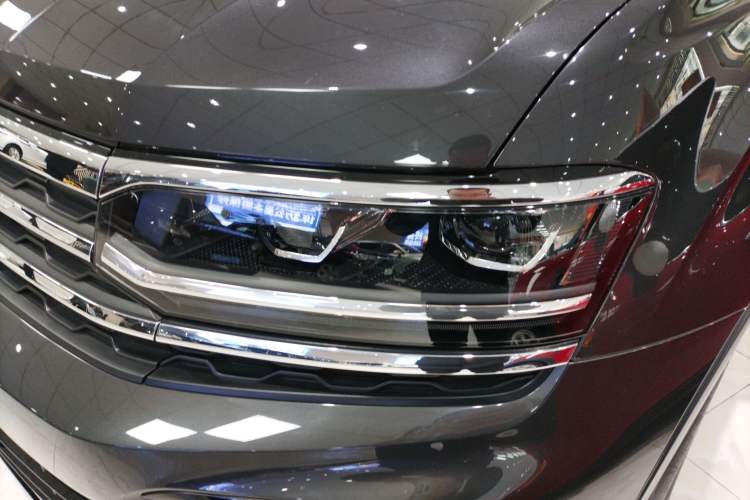 Used Volkswagen Teramont X 2021 330TSI Two-Wheel-Drive Luxury Edition Left Front Headlight