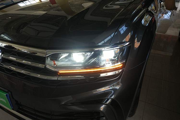 Used Volkswagen Teramont X 2021 380TSI Four-Wheel Drive Luxury Edition Left Front Headlight