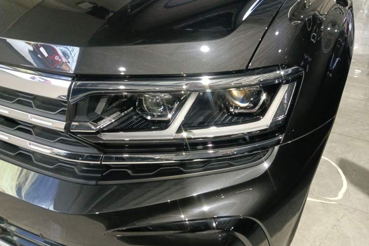 Used Volkswagen Teramont X 2021 380TSI Four-Wheel Drive Prestige Flagship Edition Left Front Headlight