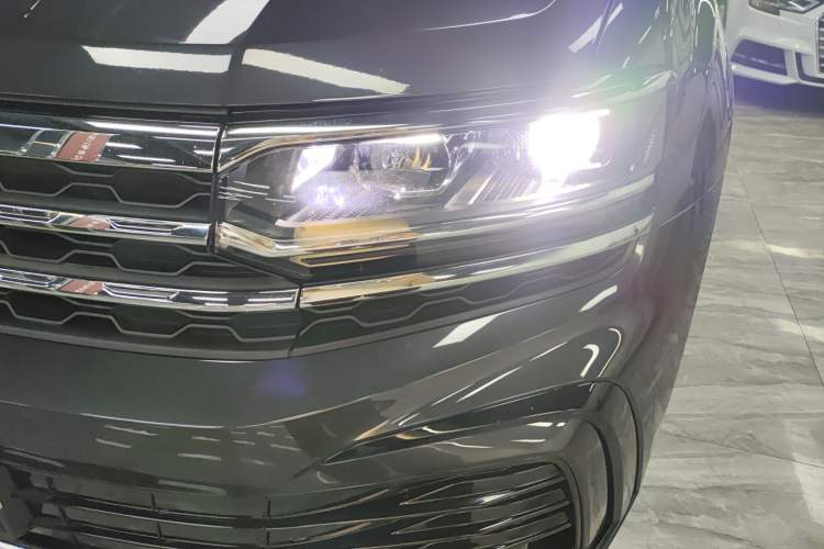 Used Volkswagen Teramont X 2021 530 V6 Four-Wheel Drive Prestige Luxury Edition Left Front Headlight