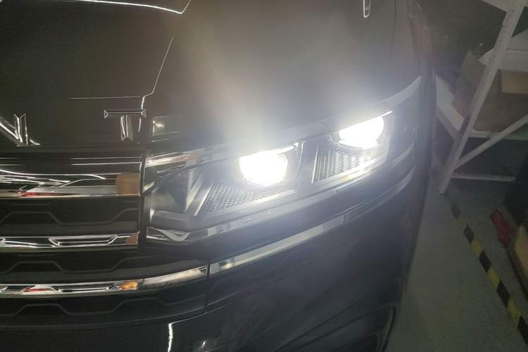 Used Volkswagen Teramont X 2021 330TSI Two-Wheel-Drive Prestige Luxury Edition Left Front Headlight
