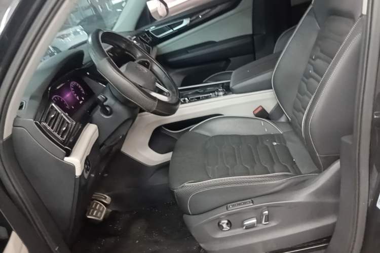 Used Volkswagen Teramont X 2021 530 V6 Four-Wheel Drive Prestige Luxury Edition Left Front Seat